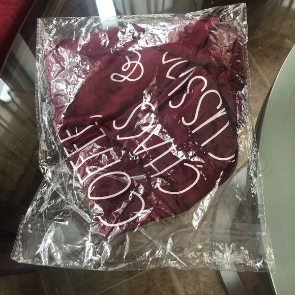 Franeca's Coffee Chaos & Cuss Words T-Shirt Wine Red V-Neck T-Shirt Small - Picture 3 of 4